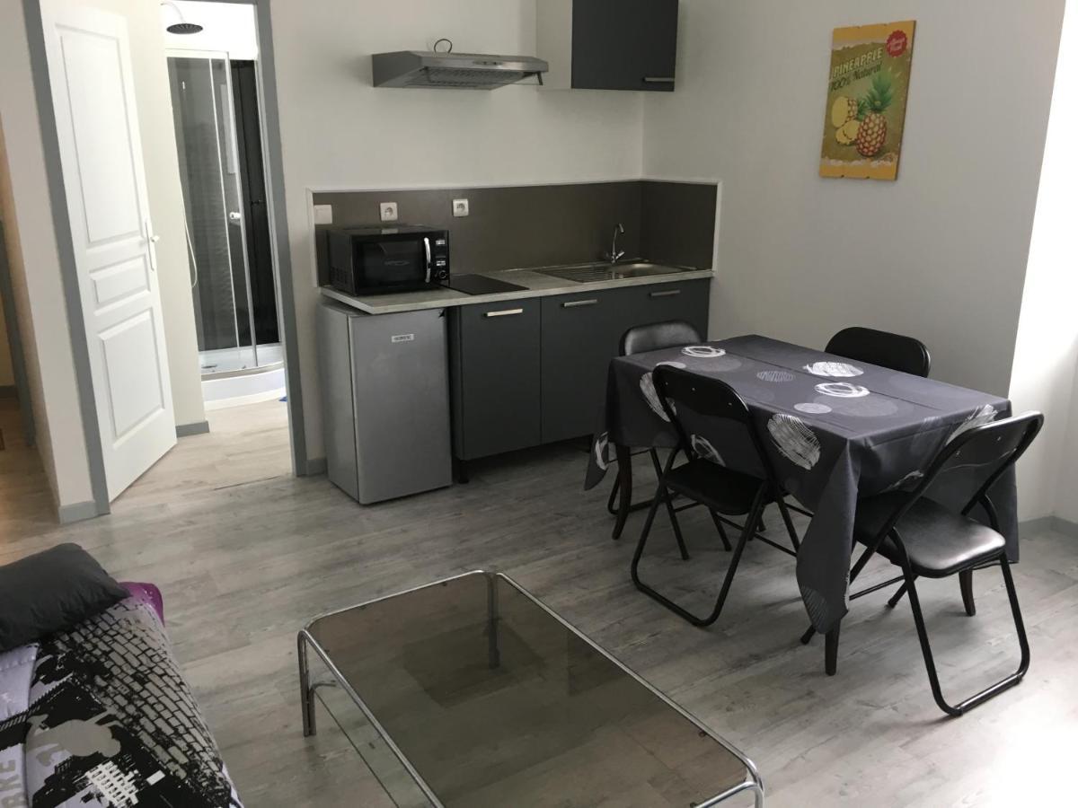 F2 Du Gatinais Apartment Питивие Екстериор снимка